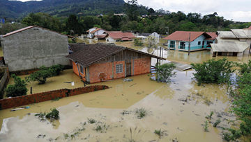 Os múltiplos papéis do setor segurador contra as mudanças climáticas